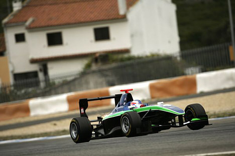 Michael K. Christensen i Status GP. Skal den byttes til ART GP i 2011?